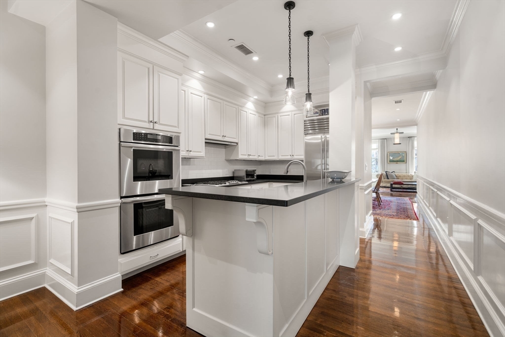 413 Commonwealth Avenue, Unit 5 Boston, MA 02215 - Photo 7 of 22