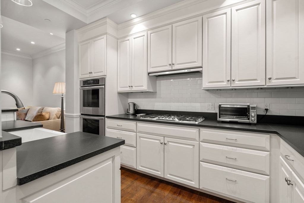 413 Commonwealth Avenue, Unit 5 Boston, MA 02215 - Photo 9 of 22