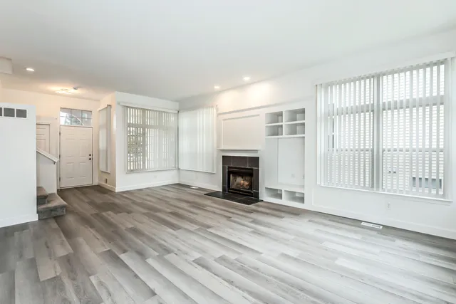 $2,900 | 1366 North Bay Drive, Ann Arbor, MI 48103