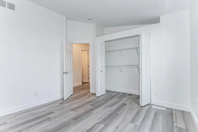 $2,900 | 1366 North Bay Drive, Ann Arbor, MI 48103