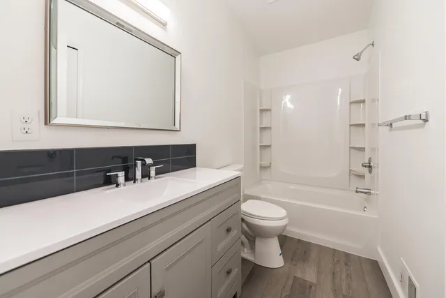 $2,900 | 1366 North Bay Drive, Ann Arbor, MI 48103