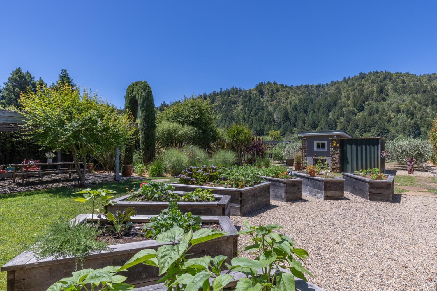 16548 Laughlin Road Guerneville, CA 95446 - Photo 64 of 99