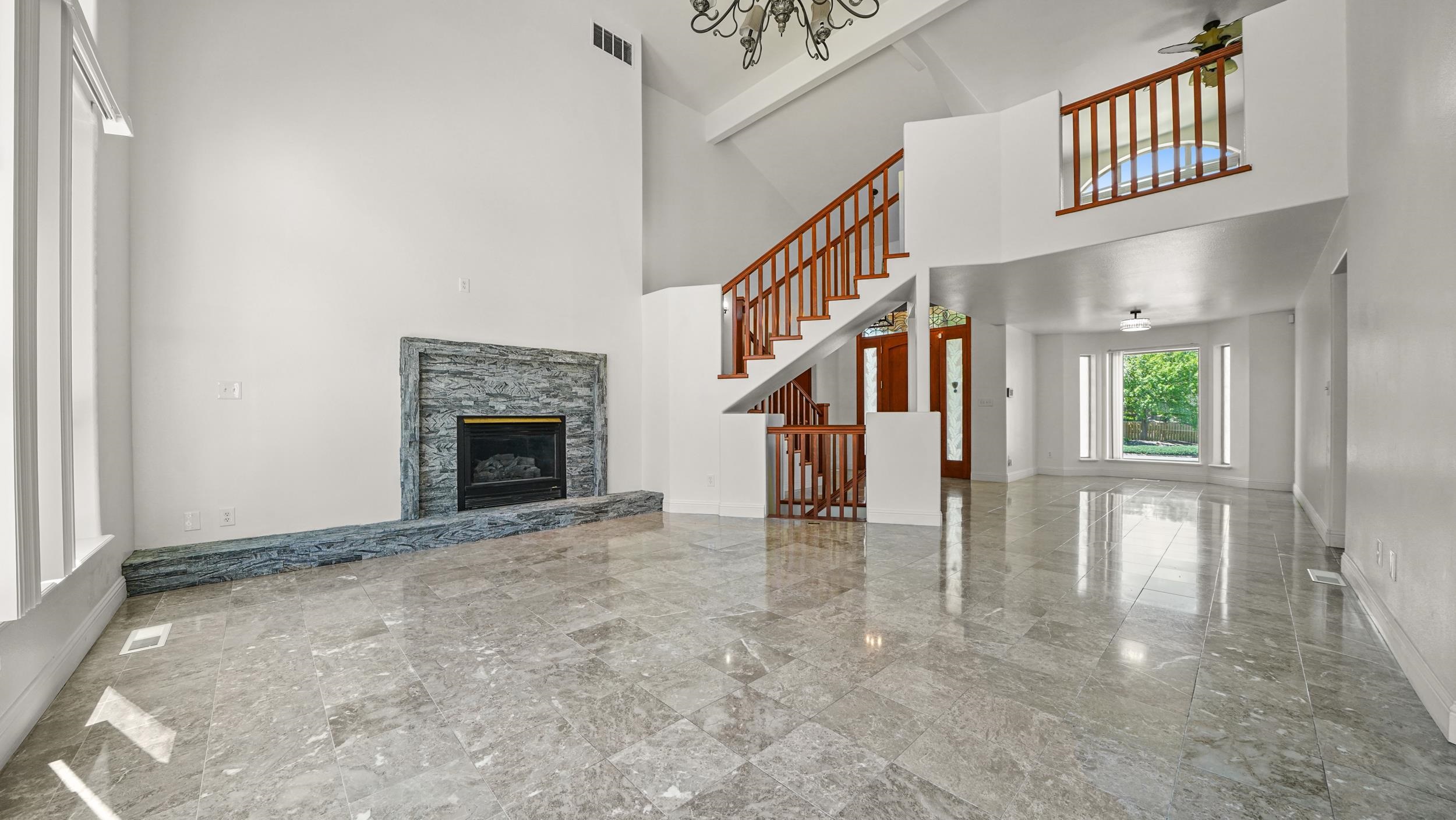 3658 Ridge Drive Grand Junction, CO 81506 - Photo 7 of 33