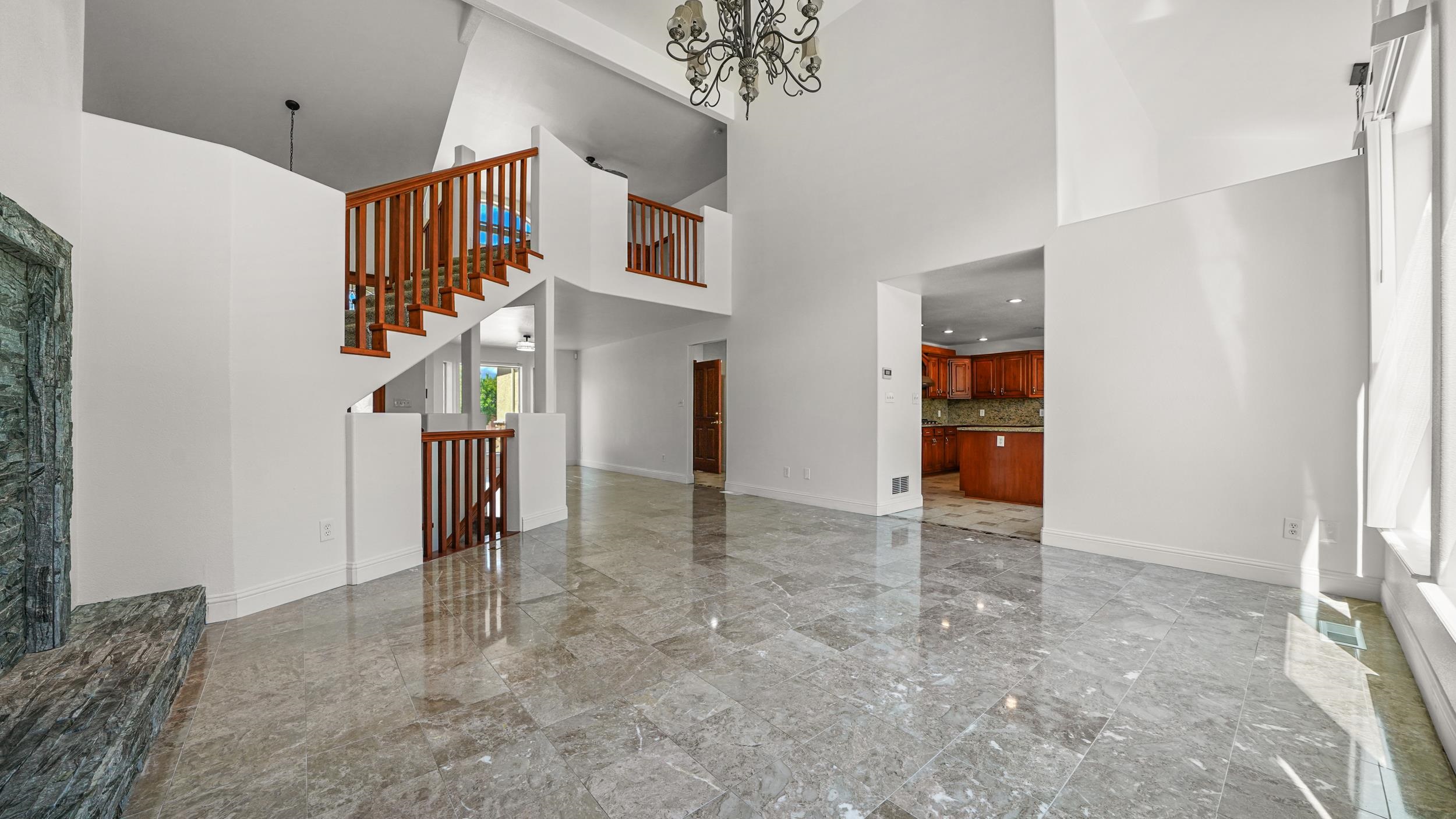 3658 Ridge Drive Grand Junction, CO 81506 - Photo 8 of 33