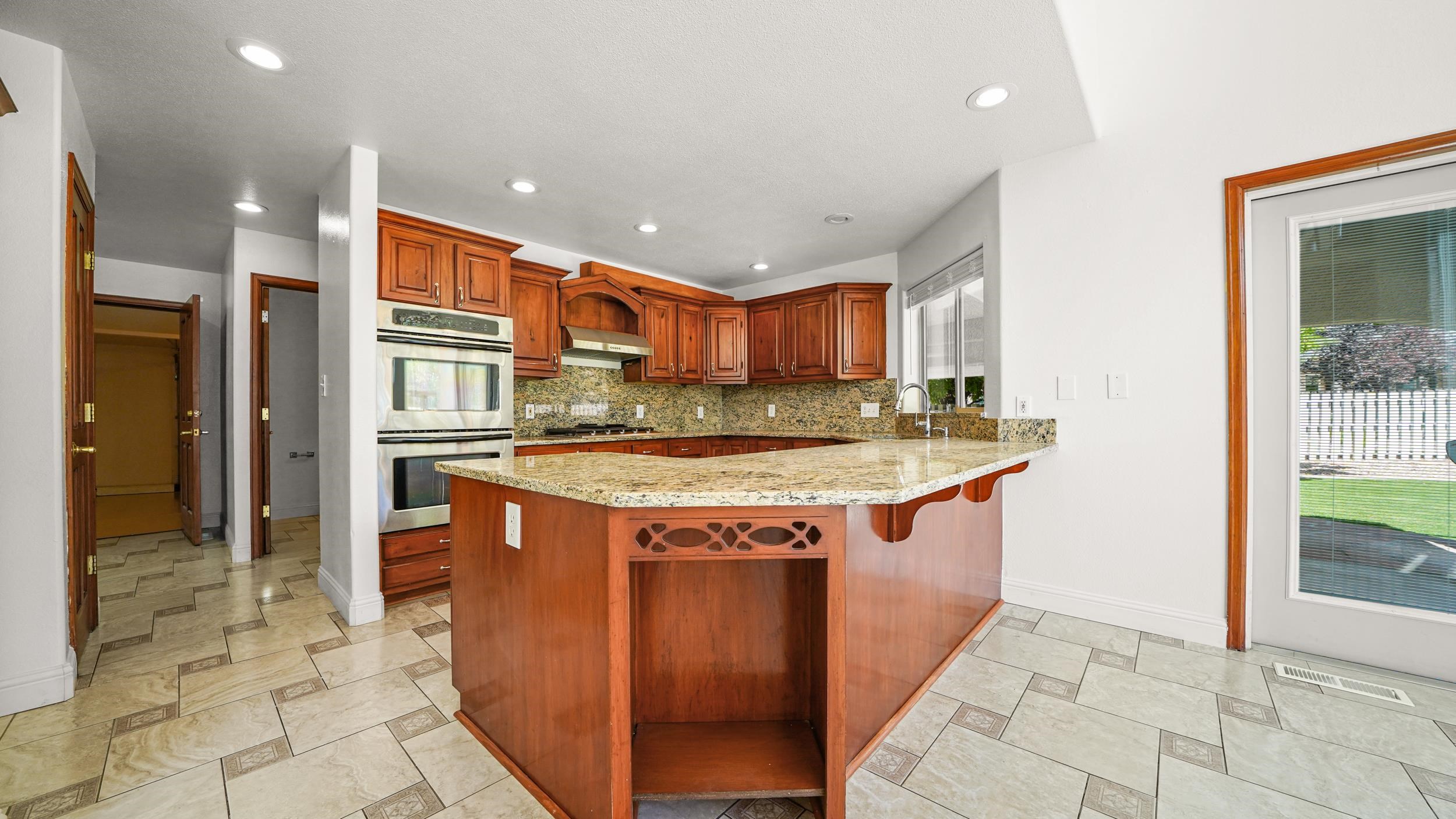 3658 Ridge Drive Grand Junction, CO 81506 - Photo 9 of 33