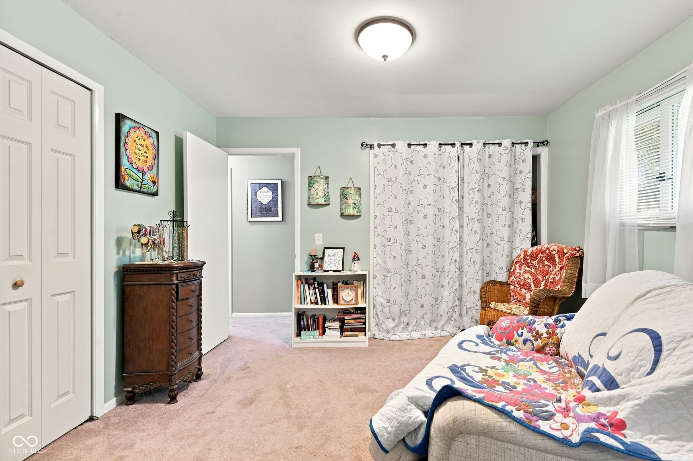 12336 Riley Road Indianapolis, IN 46236 - Photo 13 of 25 Gallery Image 13