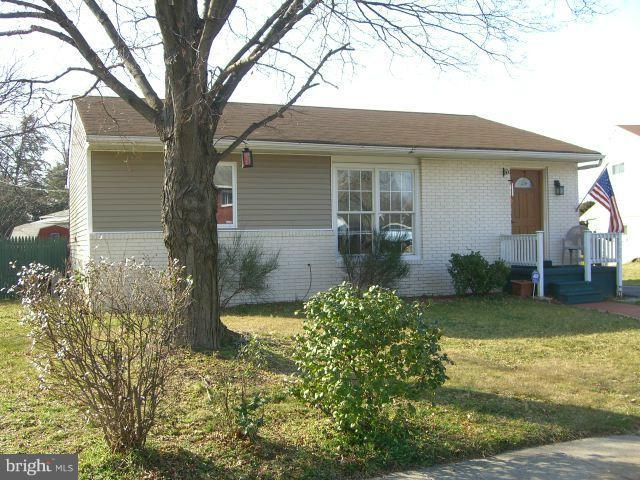 7824 Shellye Road Glen Burnie, MD 21060 - Photo 1 of 29 Exterior (Front)