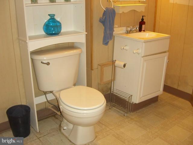 7824 Shellye Road Glen Burnie, MD 21060 - Photo 11 of 29 Bath