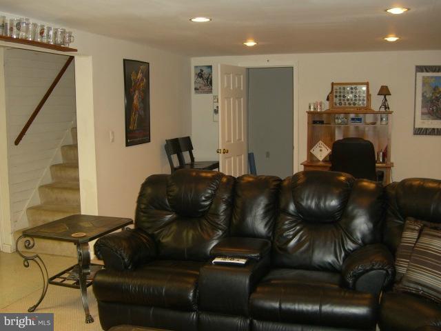 7824 Shellye Road Glen Burnie, MD 21060 - Photo 16 of 29 Family Room
