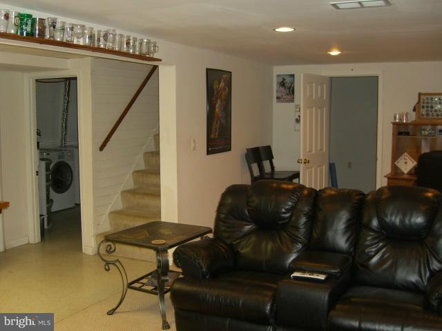 7824 Shellye Road Glen Burnie, MD 21060 - Photo 27 of 29 Family Room