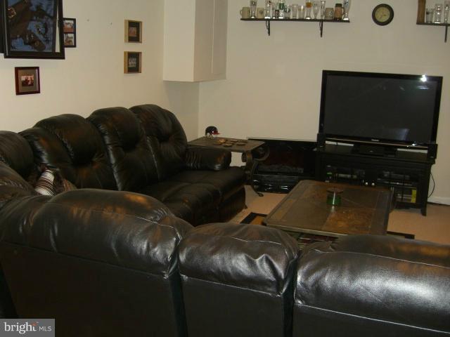 7824 Shellye Road Glen Burnie, MD 21060 - Photo 6 of 29 Family Room
