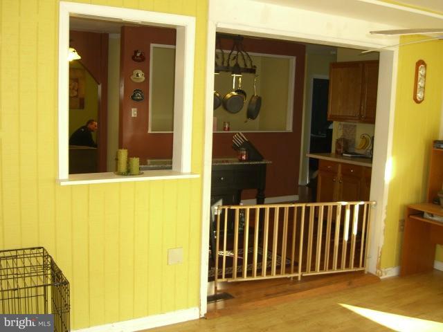 7824 Shellye Road Glen Burnie, MD 21060 - Photo 9 of 29 Interior (General)
