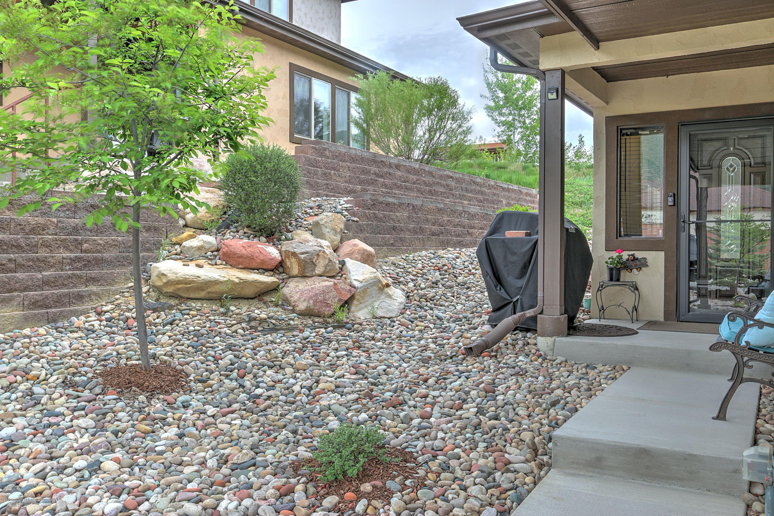 122 Castle Ridge Drive New Castle, CO 81647 - Photo 3 of 25 front entry