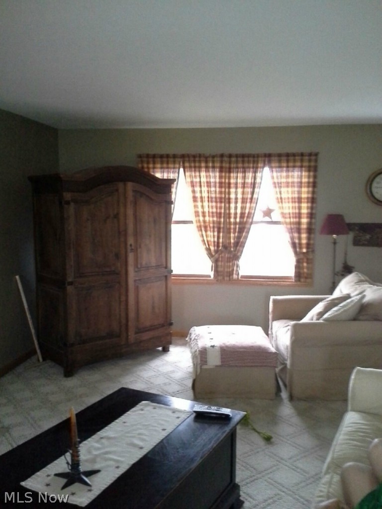 28494 Hartley Road Beloit, OH 44609 - Photo 14 of 22