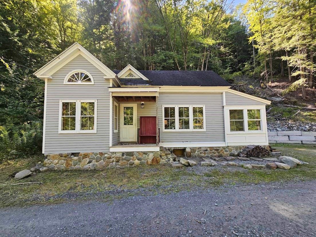 194 Black Piece Road Wardsboro, VT 05355 - Photo 19 of 21 Gallery Image 19