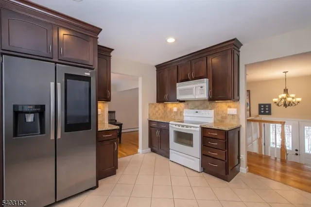 $590,000 | 2 Robert Street, Flanders, NJ 07836