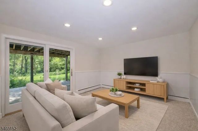 $590,000 | 2 Robert Street, Flanders, NJ 07836