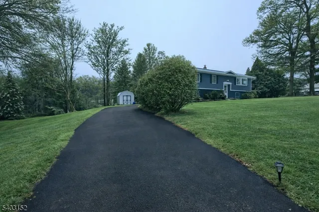 $590,000 | 2 Robert Street, Flanders, NJ 07836