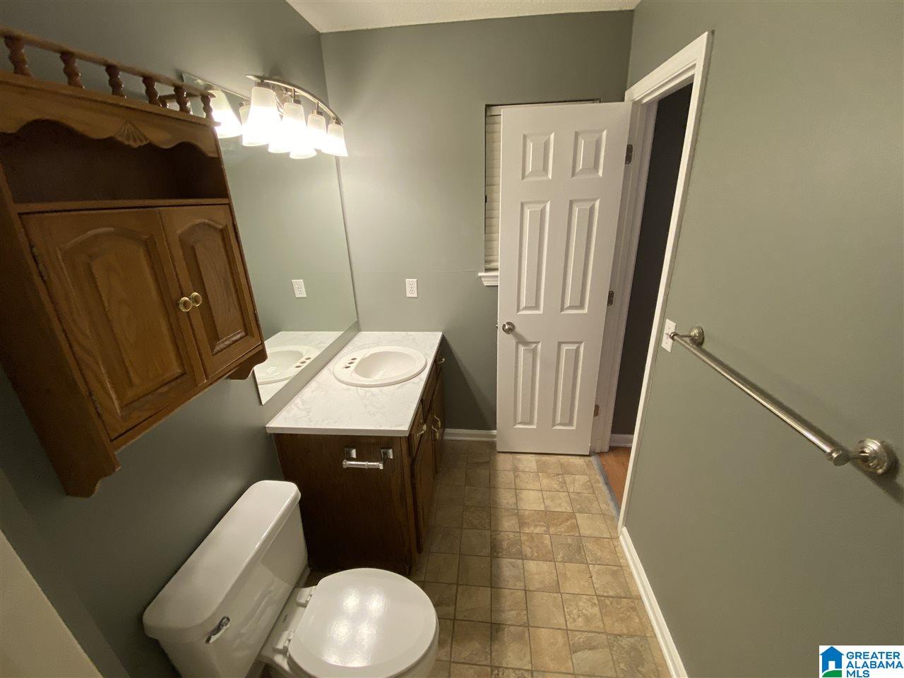 514 Flint Hill Road Bessemer, AL 35022 - Photo 14 of 31