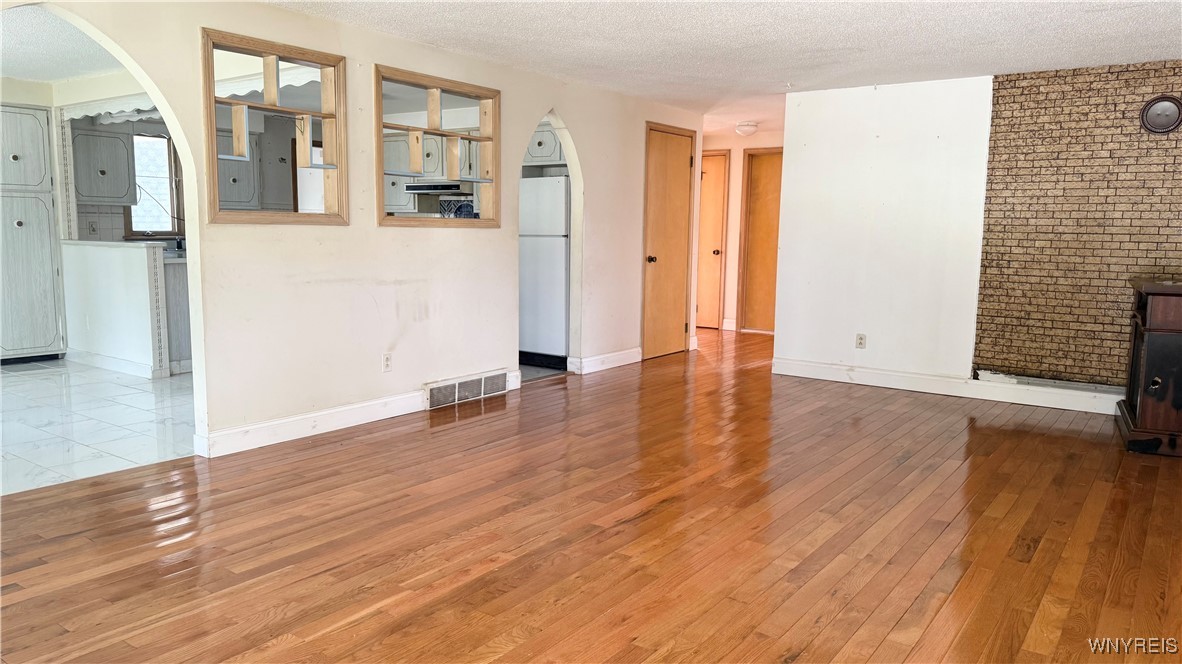 2547 William Street, Unit LEFT Cheektowaga, NY 14206 - Photo 3 of 20