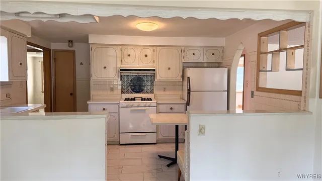 $1,500 | 2547 William Street, Unit LEFT, Cheektowaga, NY 14206