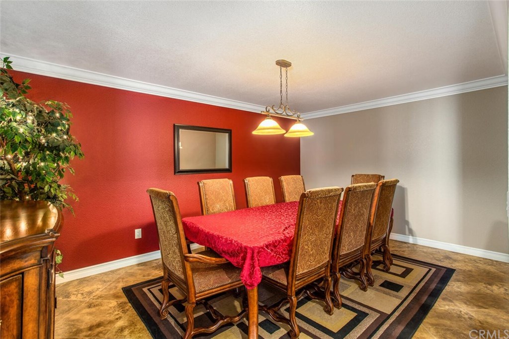 11492 Pendleton Road Yucaipa, CA 92399 - Photo 17 of 66