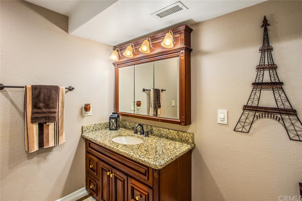 11492 Pendleton Road Yucaipa, CA 92399 - Photo 18 of 66