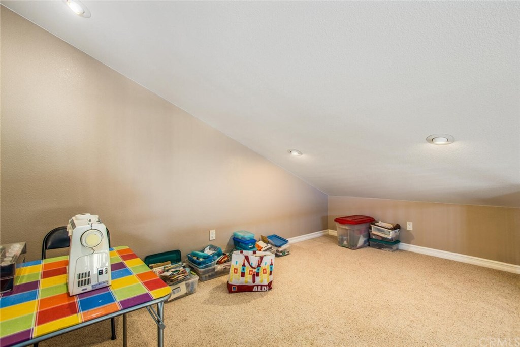 11492 Pendleton Road Yucaipa, CA 92399 - Photo 35 of 66