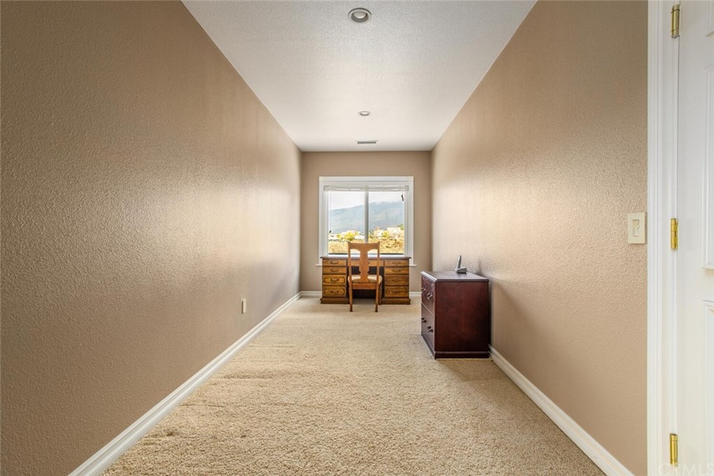 11492 Pendleton Road Yucaipa, CA 92399 - Photo 38 of 66