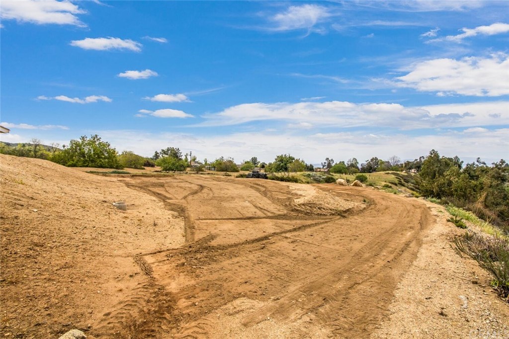 11492 Pendleton Road Yucaipa, CA 92399 - Photo 48 of 66