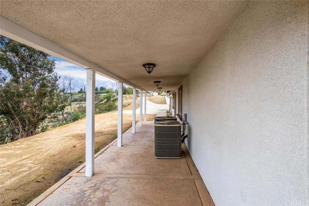 11492 Pendleton Road Yucaipa, CA 92399 - Photo 51 of 66