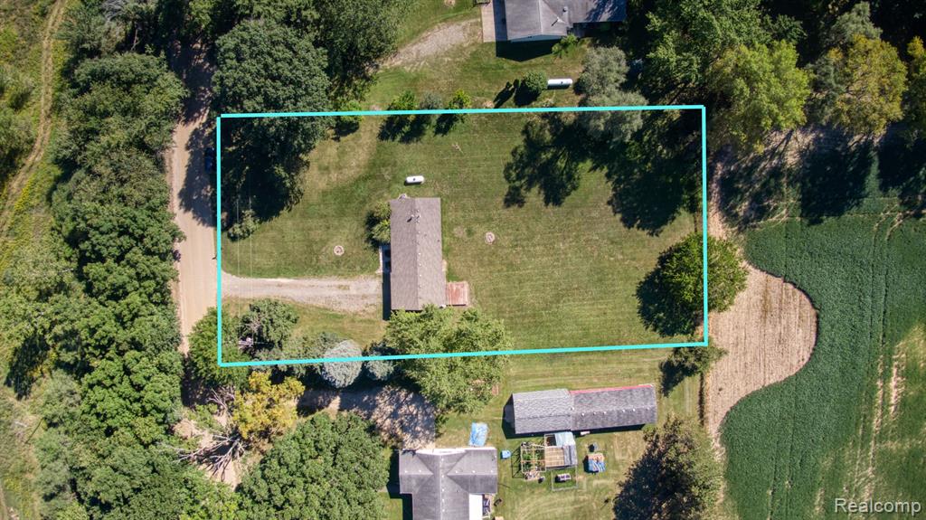 39 Dieterle Road Fowlerville, MI 48836 - Photo 4 of 37