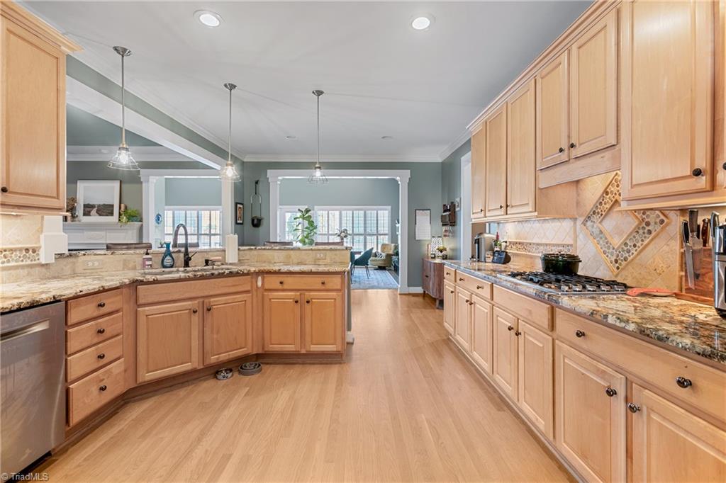 6094 Royster Road Greensboro, NC 27455 - Photo 14 of 49