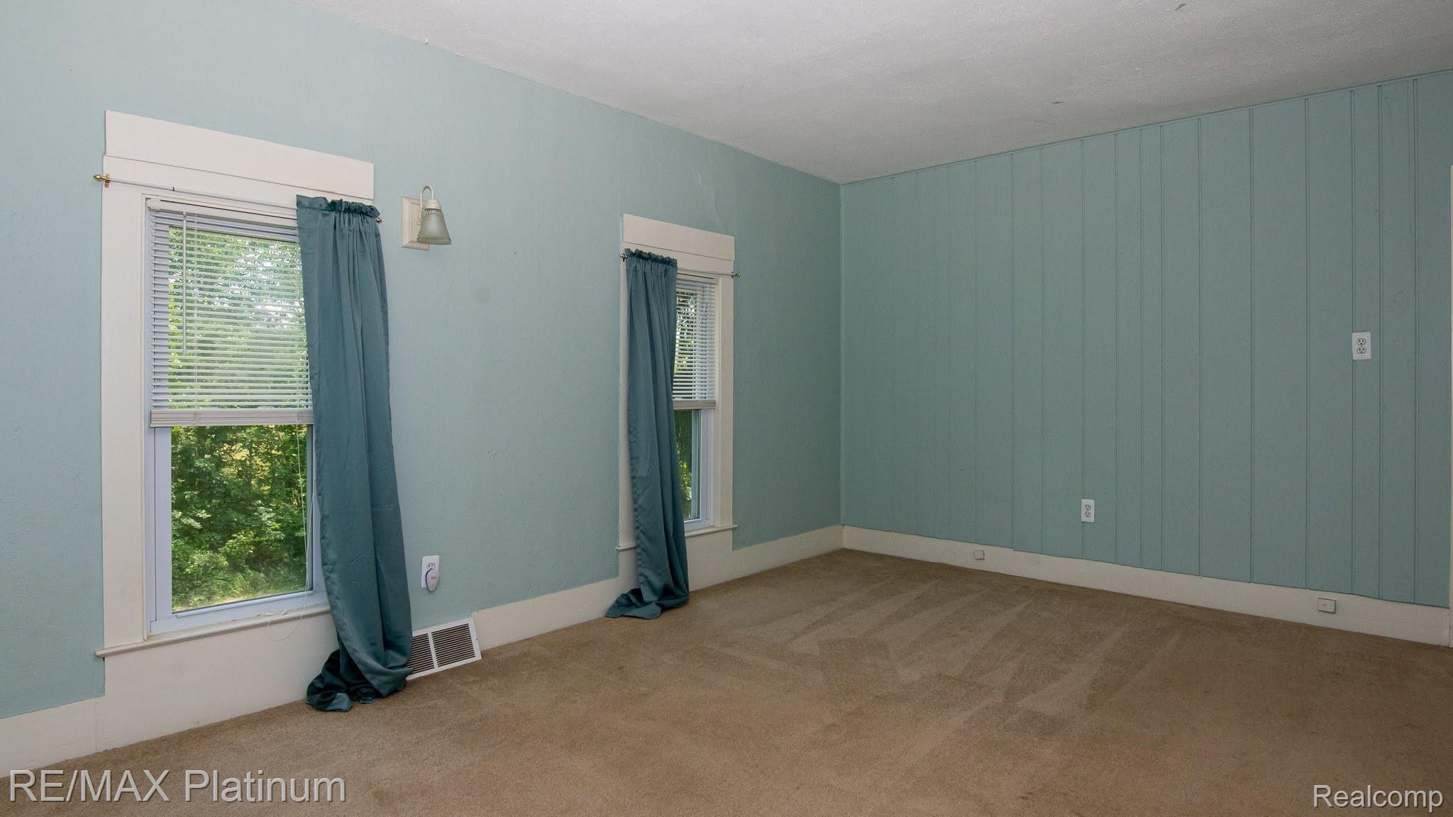 2880 Pingree Road Howell, MI 48843 - Photo 24 of 35 JTB_3670.jpg