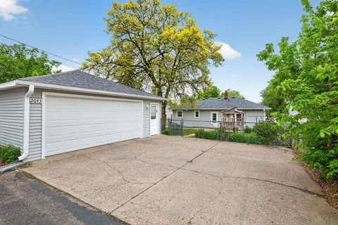 $440,000 | 2043 Ramlow Place, St. Paul, MN 55116