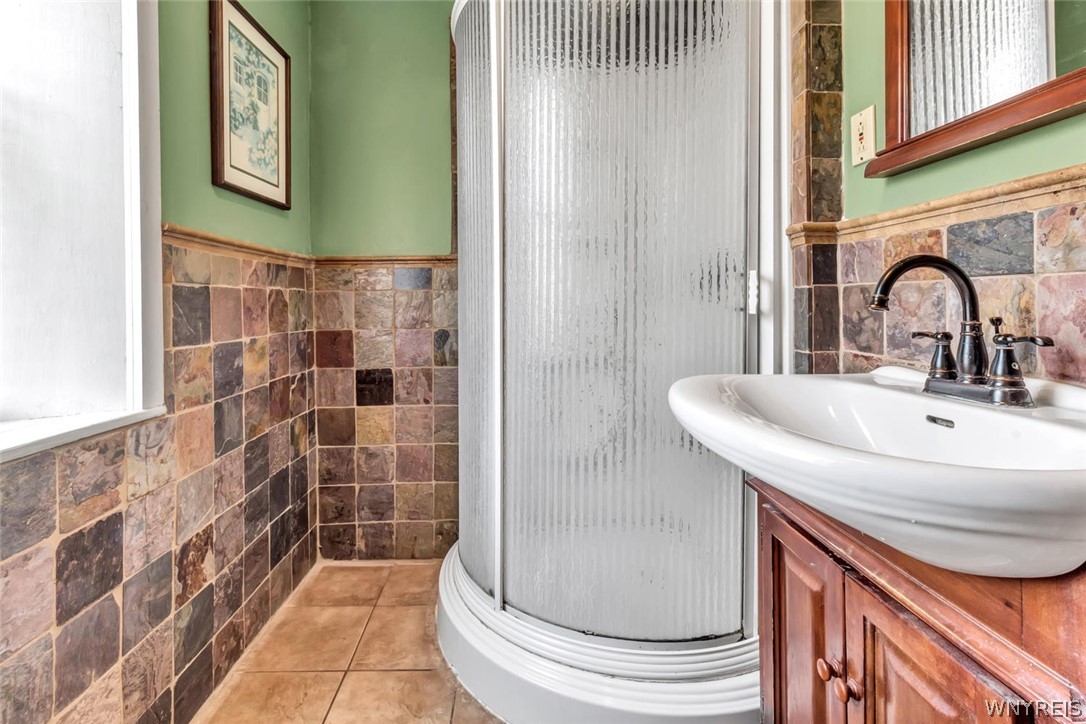 4794 Lower Mountain Road Cambria, NY 14094 - Photo 11 of 25