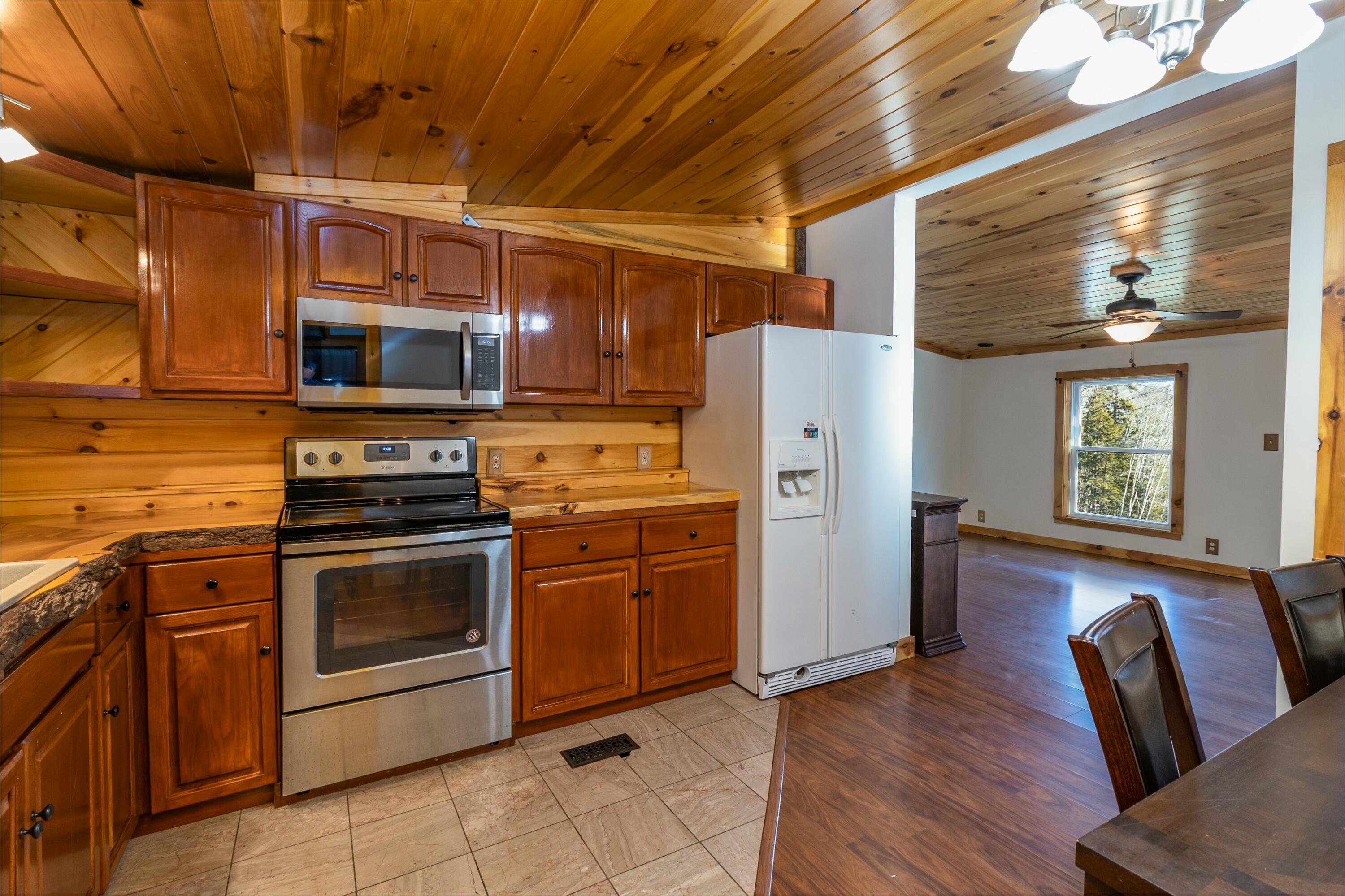 103 Sebasco Road Phippsburg, ME 04562 - Photo 13 of 37 tempImageccBosC