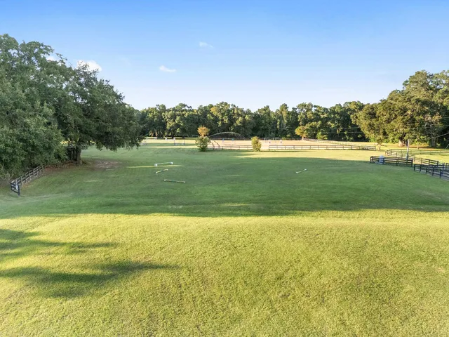 a view of a storage & utility room