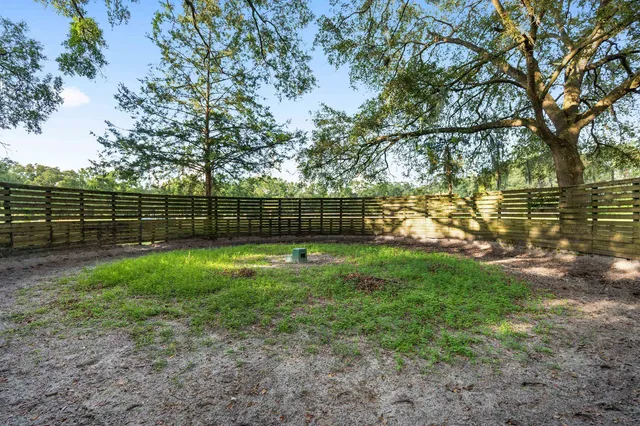 $2,500,000 | 16525 Southwest 5th Place, Newberry, FL 32669