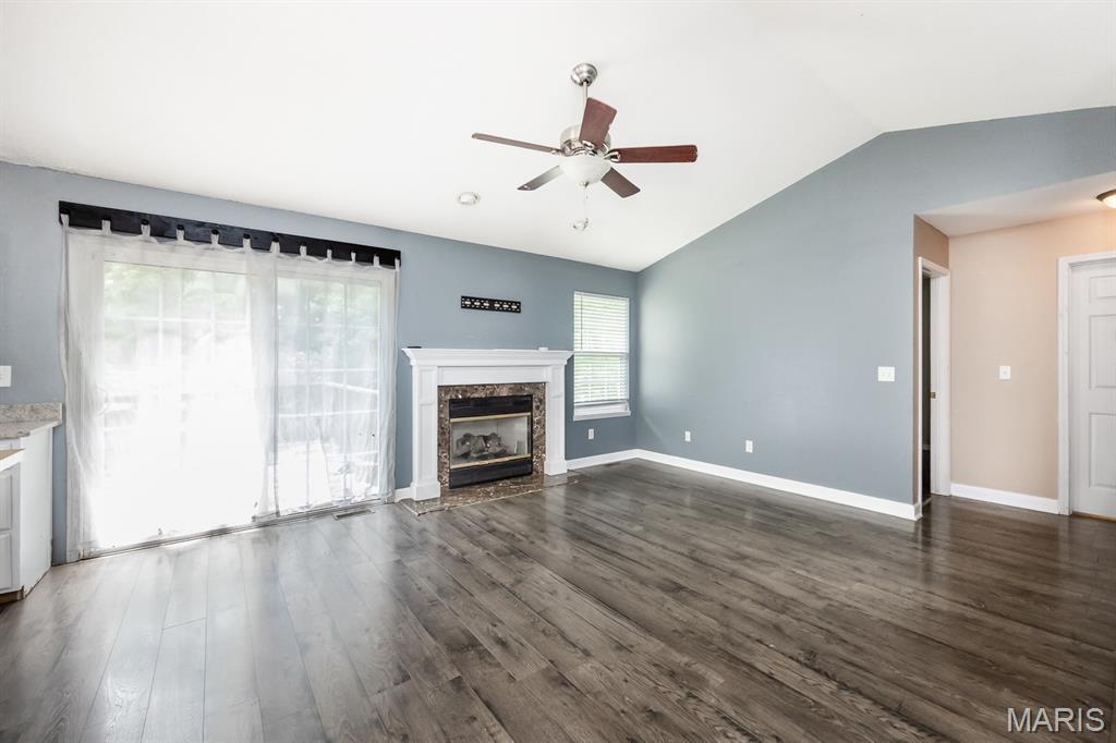 2130 Streamview Court O'Fallon, IL 62269 - Photo 9 of 32
