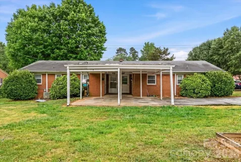$319,000 | 1204 West 5th Avenue, Lexington, NC 27295