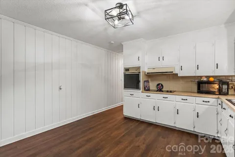 $319,000 | 1204 West 5th Avenue, Lexington, NC 27295