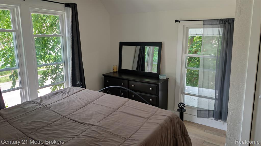 301 Mill Street Flushing, MI 48433 - Photo 21 of 33