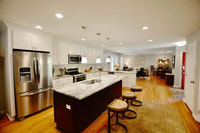 $3,030 | 2920 Limestone Boulevard, Charleston, SC 29414