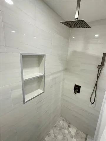 a view of a storage & utility room