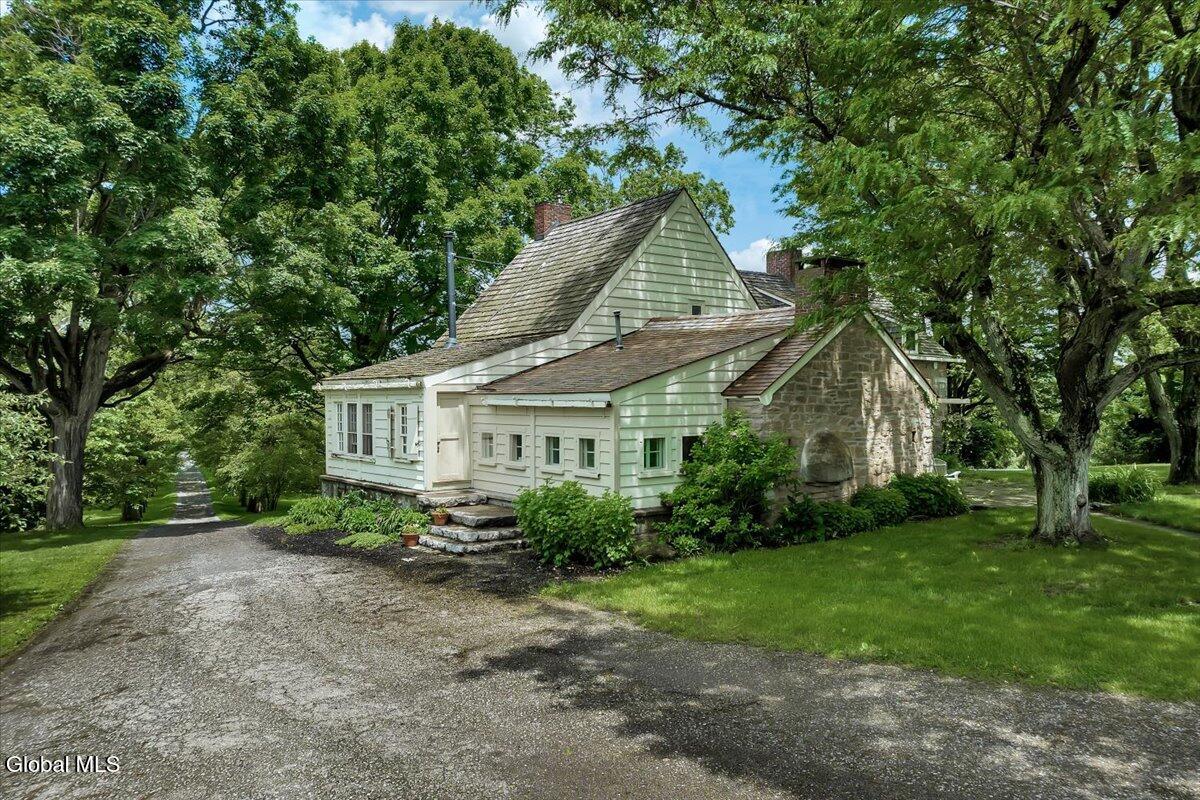 844 Hickory Hill Road Fort Plain, NY 13339 - Photo 7 of 65 English Cottage