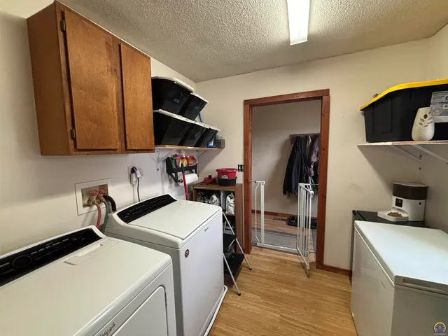 $189,000 | 1430 Road 40, Olpe, KS 66865