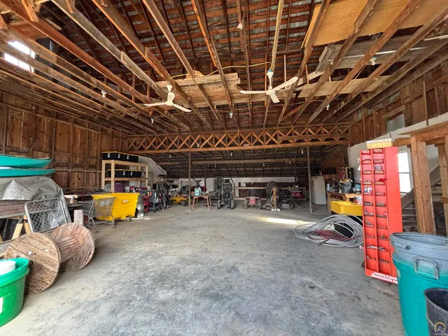 $189,000 | 1430 Road 40, Olpe, KS 66865