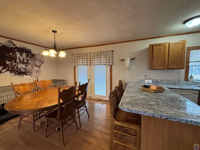 $189,000 | 1430 Road 40, Olpe, KS 66865