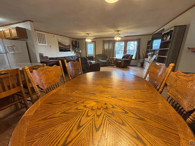 $189,000 | 1430 Road 40, Olpe, KS 66865